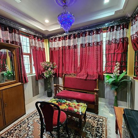 Hotel Shri Durga Baripada ภายนอก รูปภาพ